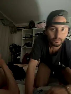 Snapshot of porplata22 chatting on 2, 11, 2025 porplata22 online show from 2, 11, 2025