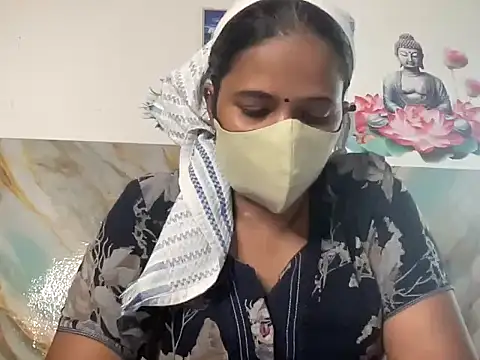 Snapshot of Tamil_Sanjana_ chatting on 16, 10, 2025 Tamil Sanjana  online show from 16, 10, 2025