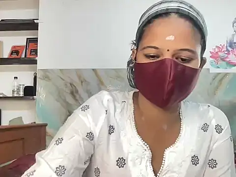 Snapshot of Tamil_Sanjana_ chatting on 13, 4, 2026 Tamil Sanjana online show from 13, 4, 2026