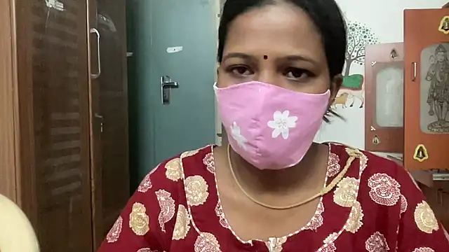 Snapshot of Tamil_Sanjana_ chatting on 5, 7, 2026 Tamil Sanjana online show from 5, 7, 2026