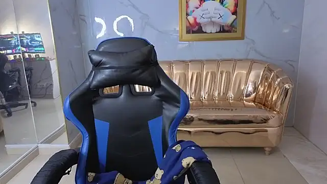 honey torres sub online show from 4, 2, 2026