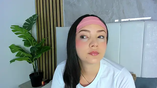 Snapshot of Samantha_Good chatting on 16, 5, 2026 Samantha Good online show from 16, 5, 2026