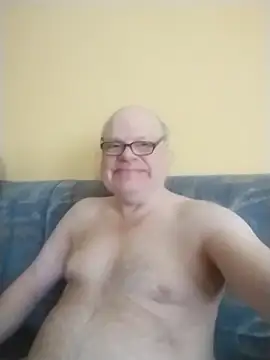 Snapshot of jk6t chatting on 19, 4, 2026 jk6t online show from 19, 4, 2026