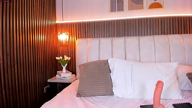 PerlaPreciosa online show from 11, 4, 2026