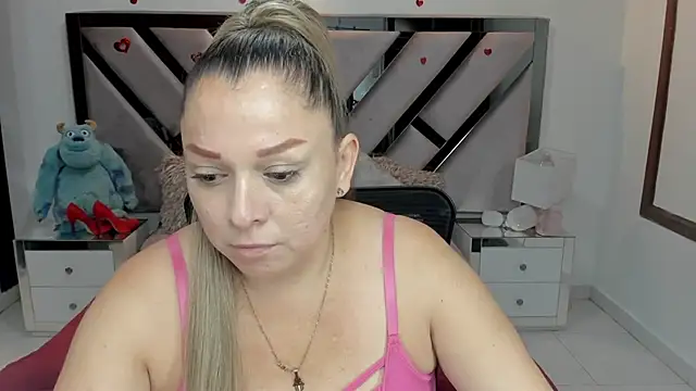 natalia5560 online show from 23, 10, 2025