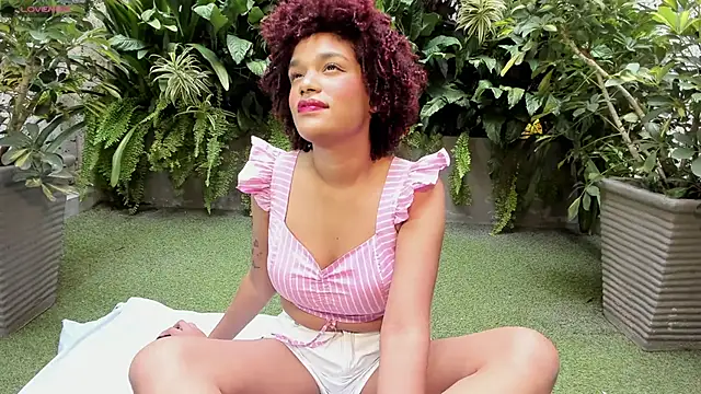 loladupont online show from 8, 2, 2025