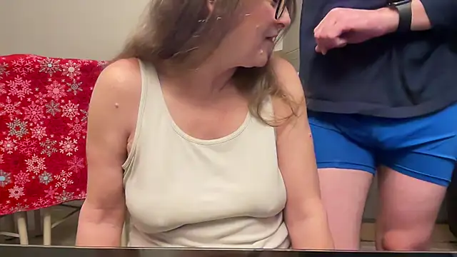 Snapshot of Keywest_Kate chatting on 10, 1, 2025 Keywest Kate online show from 10, 1, 2025