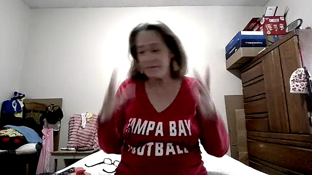 Snapshot of Keywest_Kate chatting on 20, 10, 2025 Keywest Kate online show from 20, 10, 2025