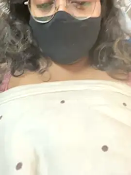 hot menka online show from 20, 12, 2025