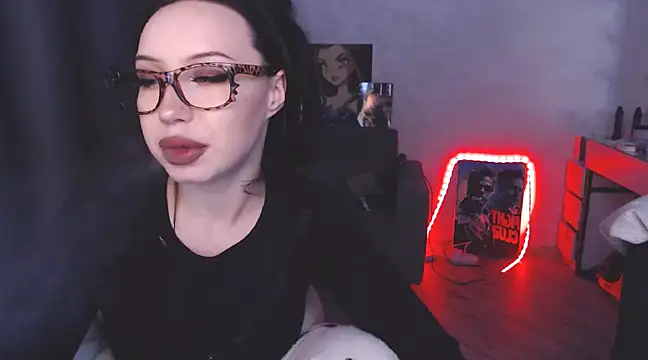 Snapshot of MoranaMissGod chatting on 12, 2, 2025 MoranaMissGod online show from 12, 2, 2025