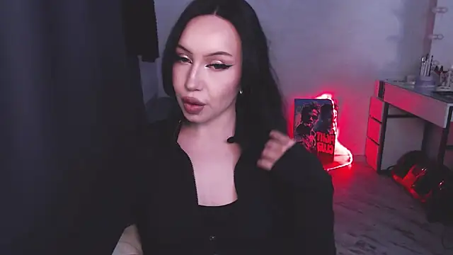 Snapshot of MoranaMissGod chatting on 13, 2, 2025 MoranaMissGod online show from 13, 2, 2025