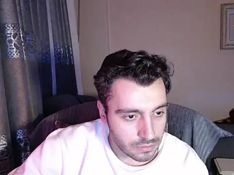 handsomeee04 online show from 8, 1, 2026