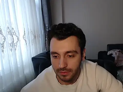 handsomeee04 online show from 25, 3, 2026