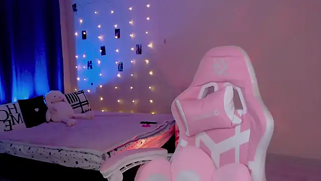 Snapshot of Naughty_Mable chatting on 14, 7, 2026 Naughty Mable online show from 14, 7, 2026