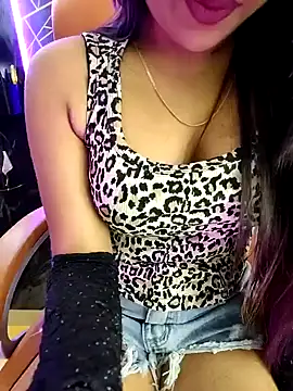 Snapshot of Little__Lia chatting on 13, 6, 2026 Little Lia online show from 13, 6, 2026