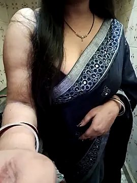 Snapshot of Soniya_444 chatting on 16, 4, 2026 Soniya 444 online show from 16, 4, 2026