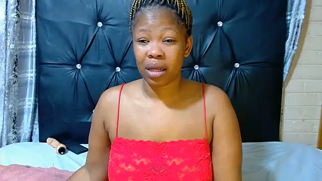 Snapshot of EROTIC_BARBIE28 chatting on 20, 6, 2026 EROTIC BARBIE28 online show from 20, 6, 2026