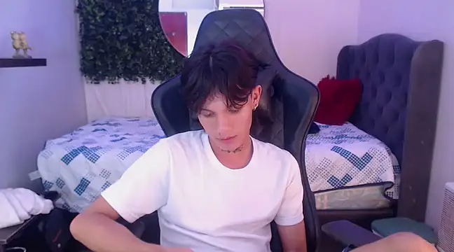 andy dan18 online show from 1, 3, 2025