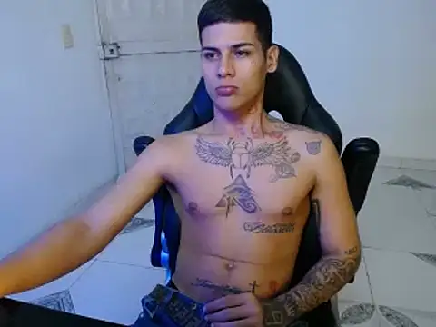 Clyde019 online show from 9, 1, 2025