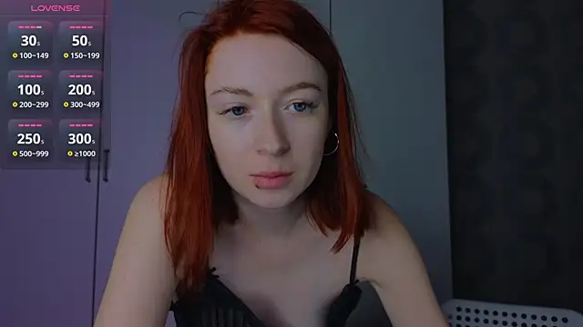 Cuteroxyfoxy online show from 14, 7, 2026