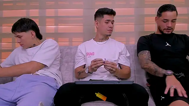 hell twink online show from 24, 12, 2024