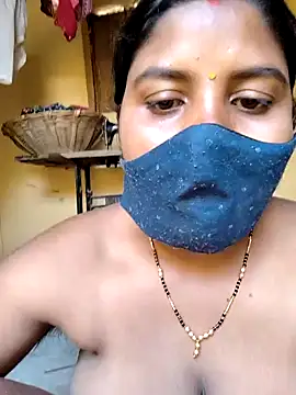 Snapshot of sweet_suman chatting on 8, 2, 2025 sweet suman online show from 8, 2, 2025