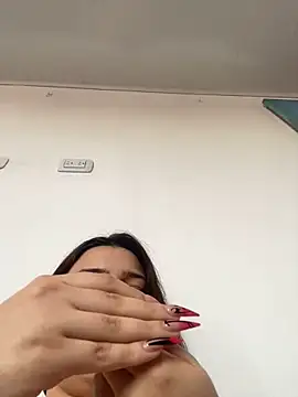 Sophia cyrus11 online show from 13, 1, 2025