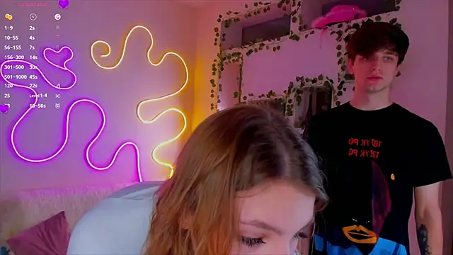 RobertAndLinela online show from 24, 12, 2024