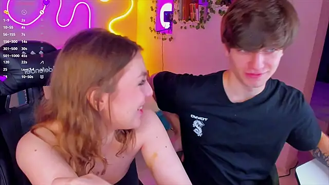 RobertAndLinela online show from 9, 1, 2025