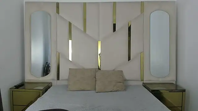 IsabellRodriguez18 online show from 18, 9, 2025