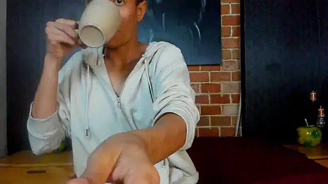 Snapshot of AntonAndSofii chatting on 21, 1, 2025 AntonAndSofii online show from 21, 1, 2025