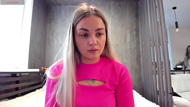 Mia   murrr online show from 14, 11, 2025