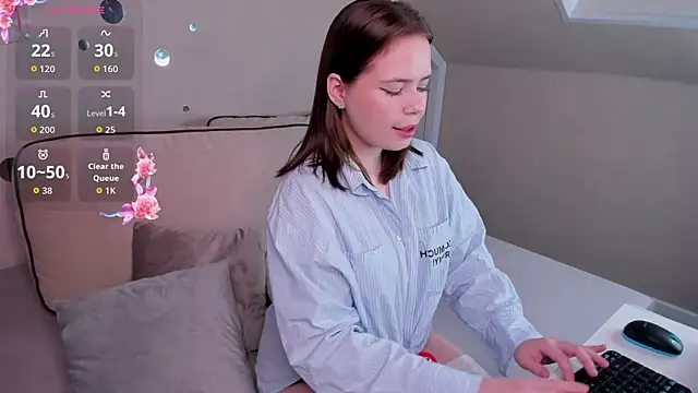 EricaElliott online show from 16, 9, 2025