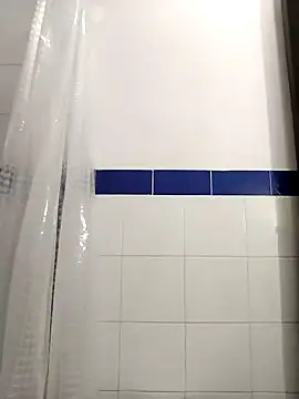 Mia WAll online show from 27, 12, 2024