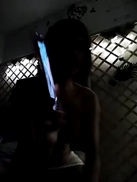 Mia WAll online show from 12, 1, 2025