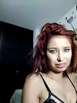 Mia WAll online show from 18, 1, 2025