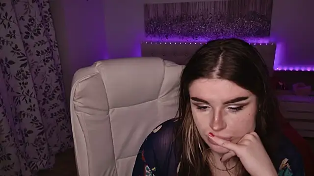 StellaFrost online show from 5, 3, 2025