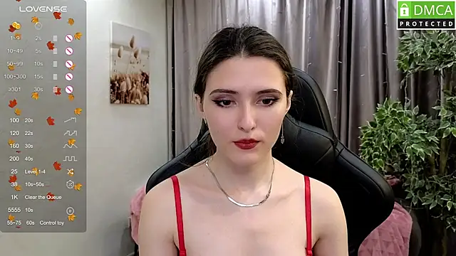 niki cutes online show from 6, 11, 2025