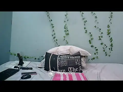 TAMARADEEXXL1989 online show from 30, 12, 2024