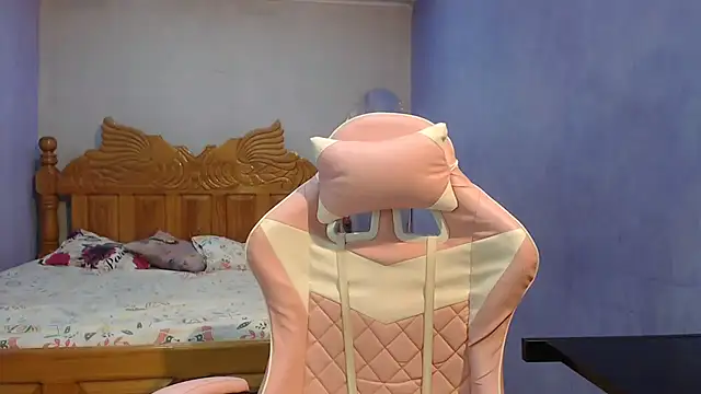 Coral0403 online show from 8, 3, 2026