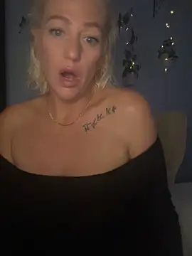 AlessasRoom online show from 25, 9, 2025