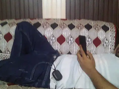 Snapshot of indihotguy chatting on 21, 5, 2026 indihotguy online show from 21, 5, 2026