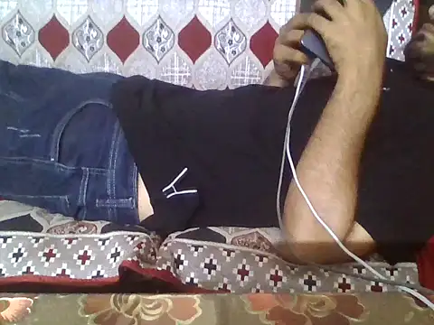 Snapshot of indihotguy chatting on 31, 5, 2026 indihotguy online show from 31, 5, 2026