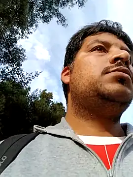 hotleon127 online show from 3, 2, 2026