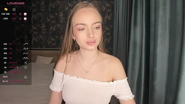 A delina online show from 9, 3, 2025