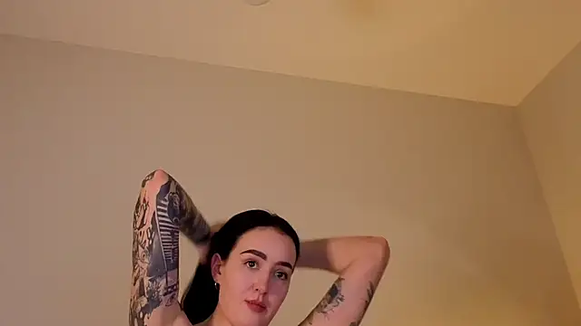 KimKhallifa online show from 7, 3, 2026