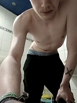 HalloMarcy online show from 5, 3, 2025