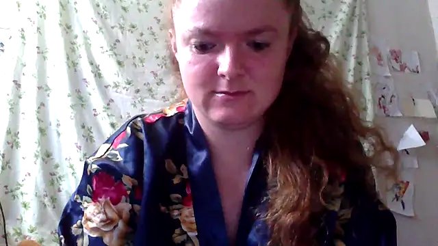 Snapshot of Rae_Jeannie chatting on 21, 7, 2026 Rae Jeannie online show from 21, 7, 2026