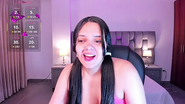 Snapshot of amelia_cherry chatting on 18, 10, 2025 amelia cherry online show from 18, 10, 2025