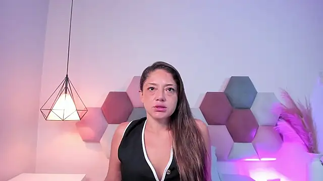 EloiseQuinn online show from 27, 10, 2025